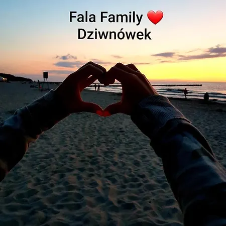 Domki Fala Family Dziwnowek Exterior photo
